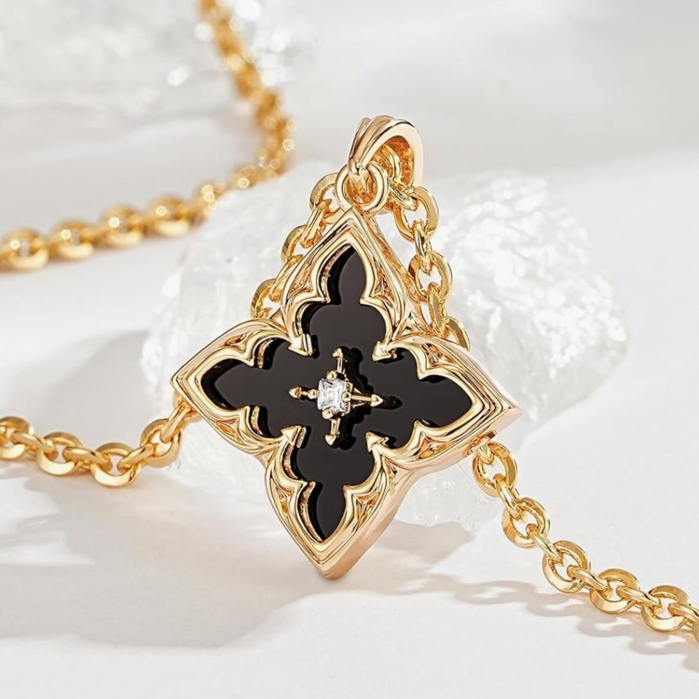 14K Gold Clover Necklace Black Onyx Lucky Charm Pendant Flower Chain Dainty